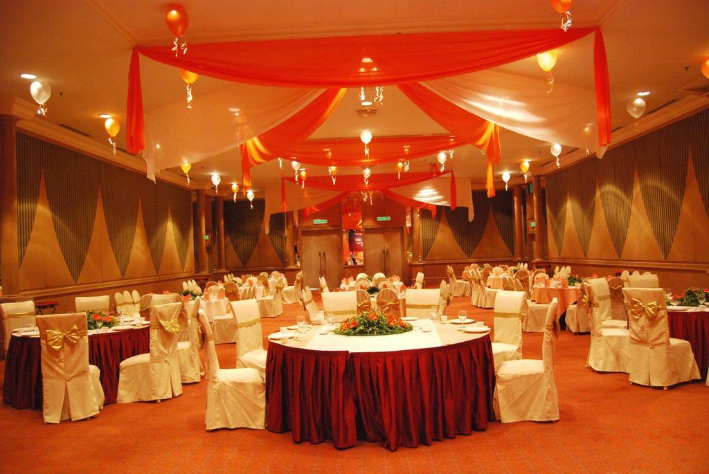 Kuala Lumpur International Hotel Bagian luar foto