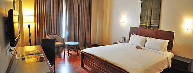 Kuala Lumpur International Hotel Bagian luar foto