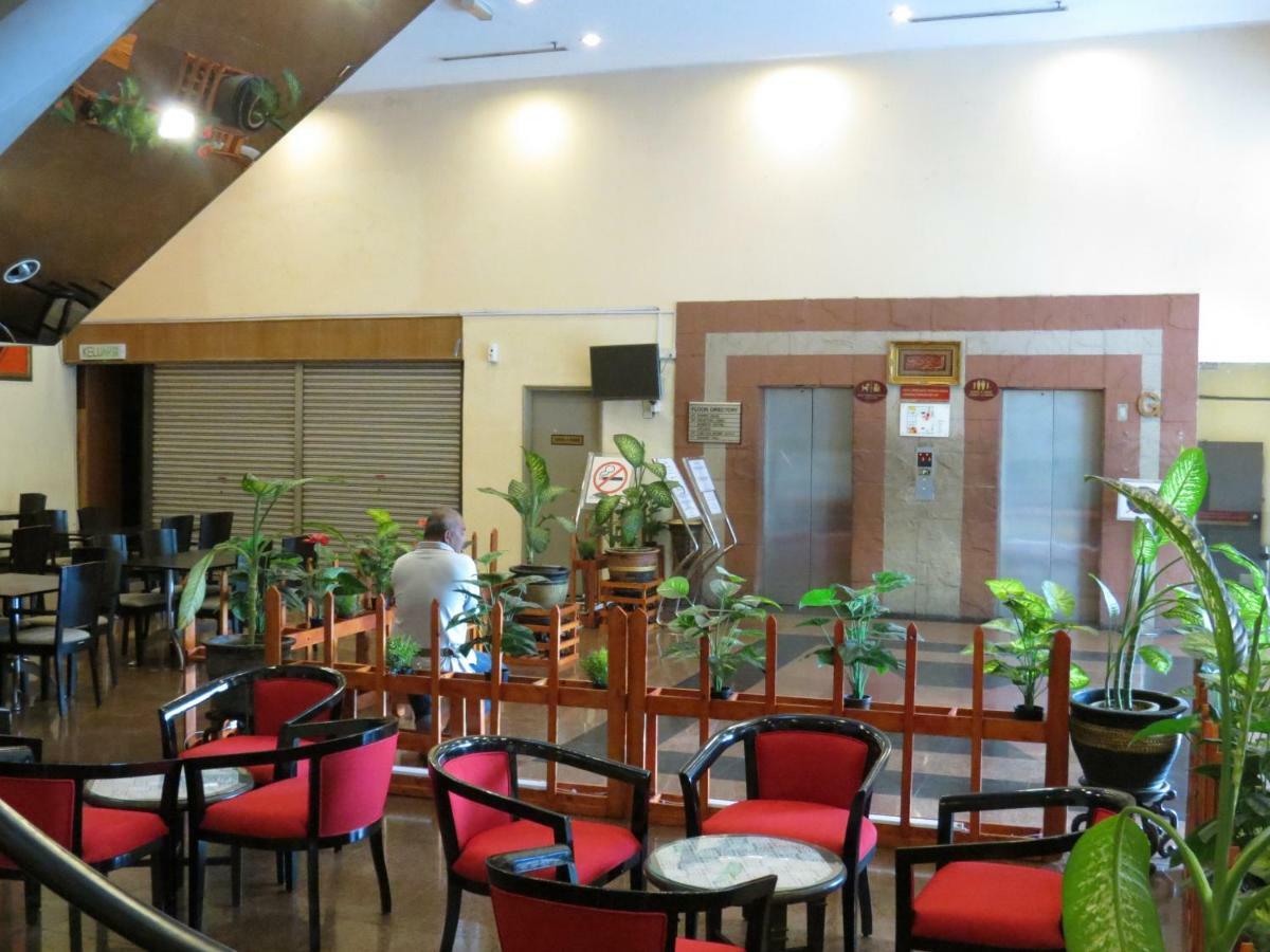 Kuala Lumpur International Hotel Bagian luar foto